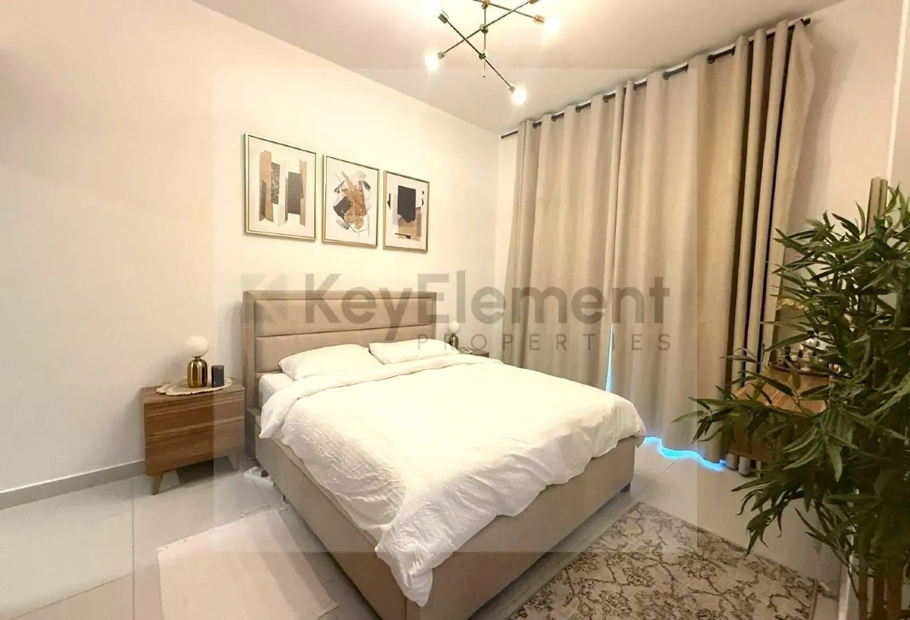 Binghatti Gate Apartment 2 BR