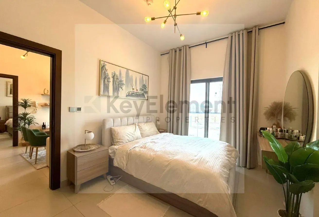 Binghatti Gate Apartment 2 BR