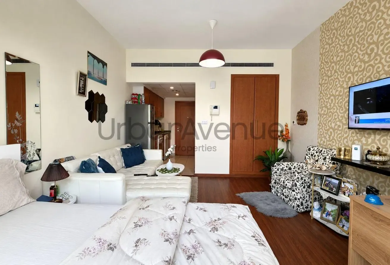Fully Furnished | Vacant Soon | Community View