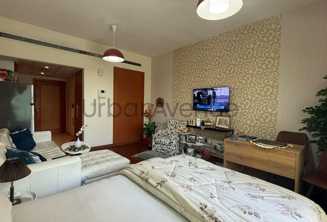 Fully Furnished | Vacant Soon | Community View
