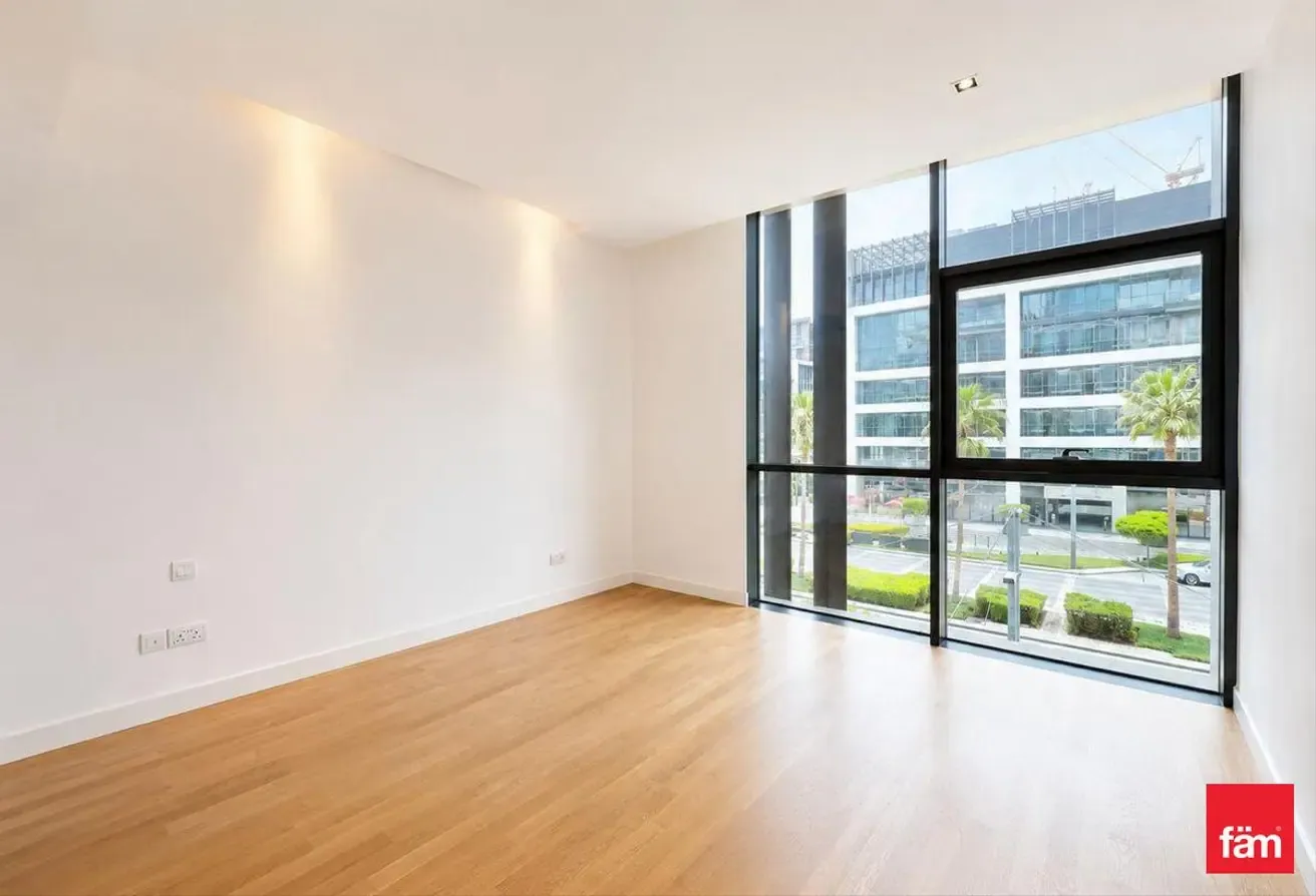 | Ready To MoveIn | Renovated | Spacious |