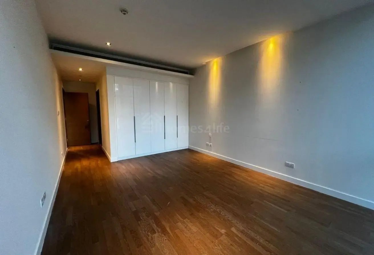 Spacious Layout I Premium | Semi Furnished 2BR