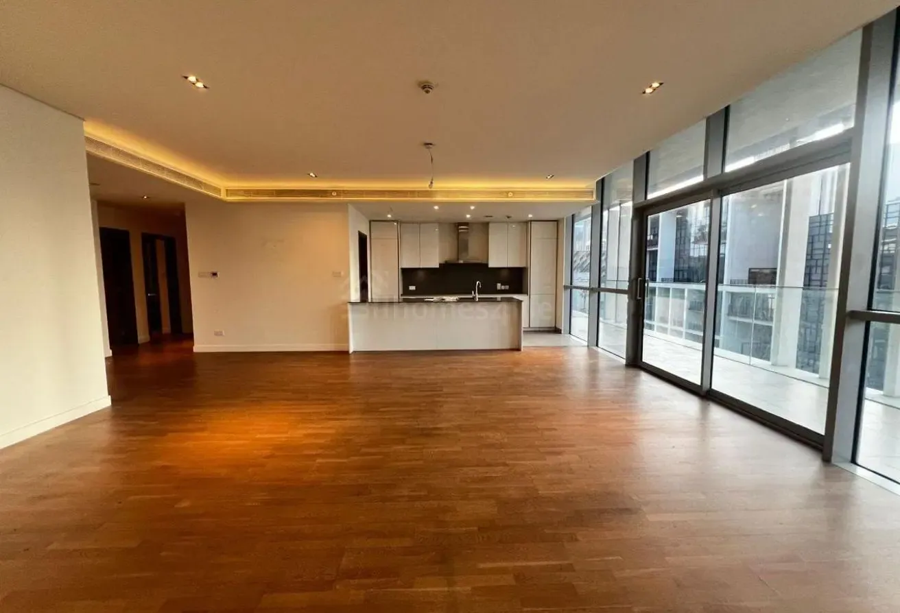 Spacious Layout I Premium | Semi Furnished 2BR