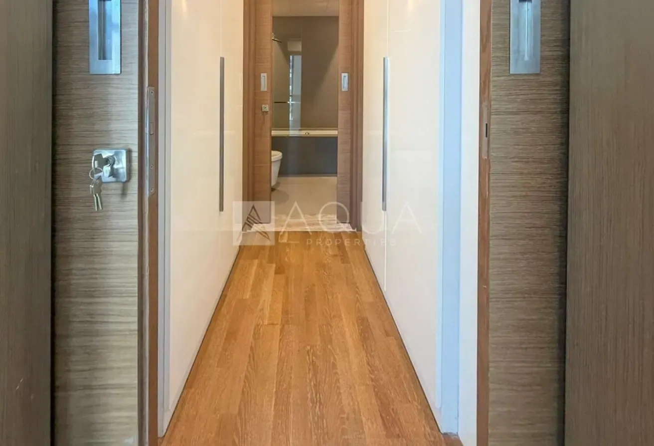 MODERN | LARGEST 1BR | UNFURNISHED | BOULEVARD VIEW