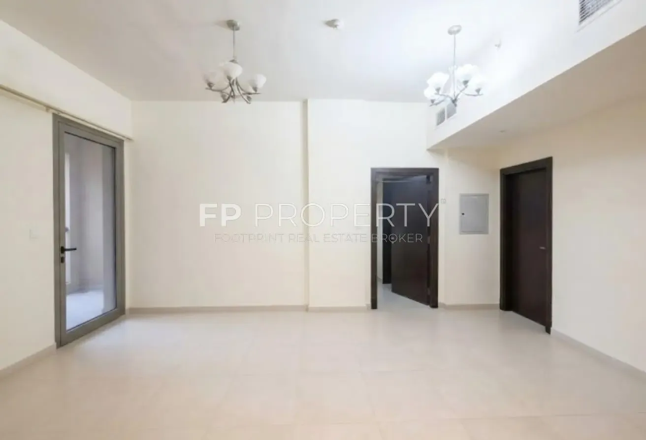 Unfurnished 1BHK I Prime Location I Spacious Layou