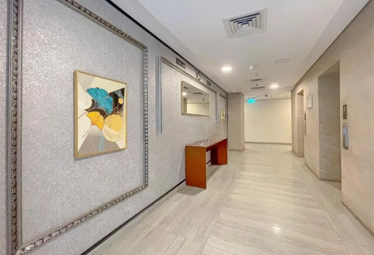 Semi-Furnished | High Floor | Community View