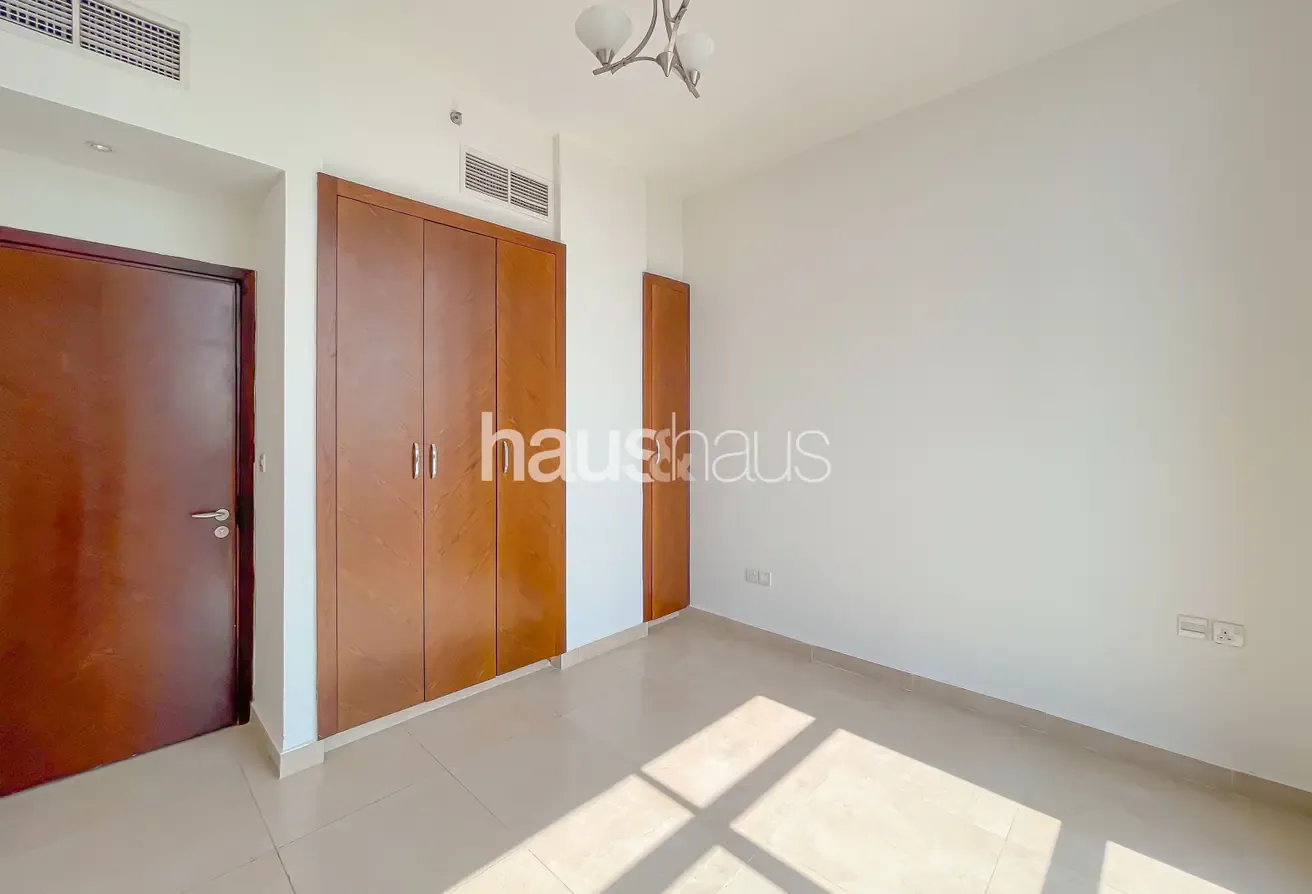 Ready to move | Spacious | Flexi Cheques