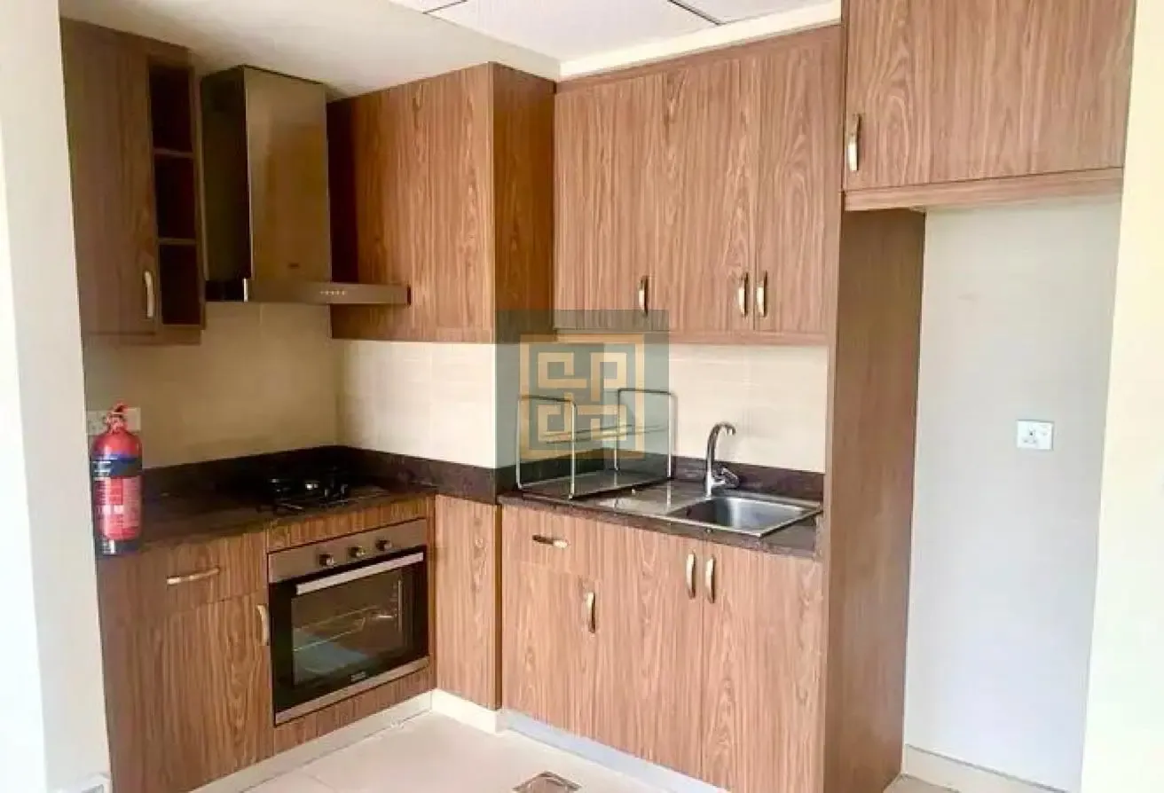 Semi Furnished | Vacant | High Floor
