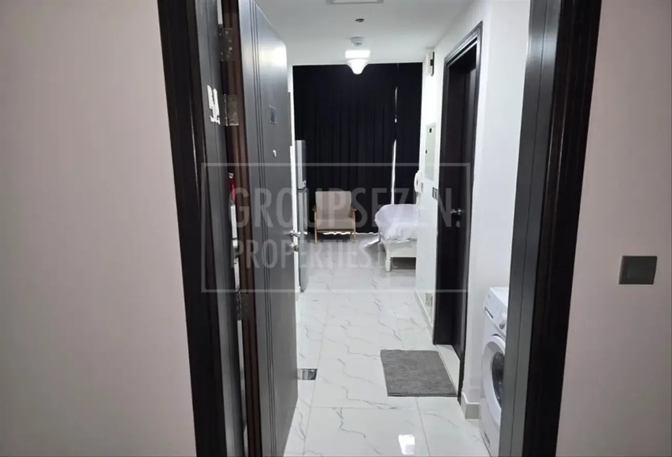 Fully Furnished Studio | Ready | Modern Layout