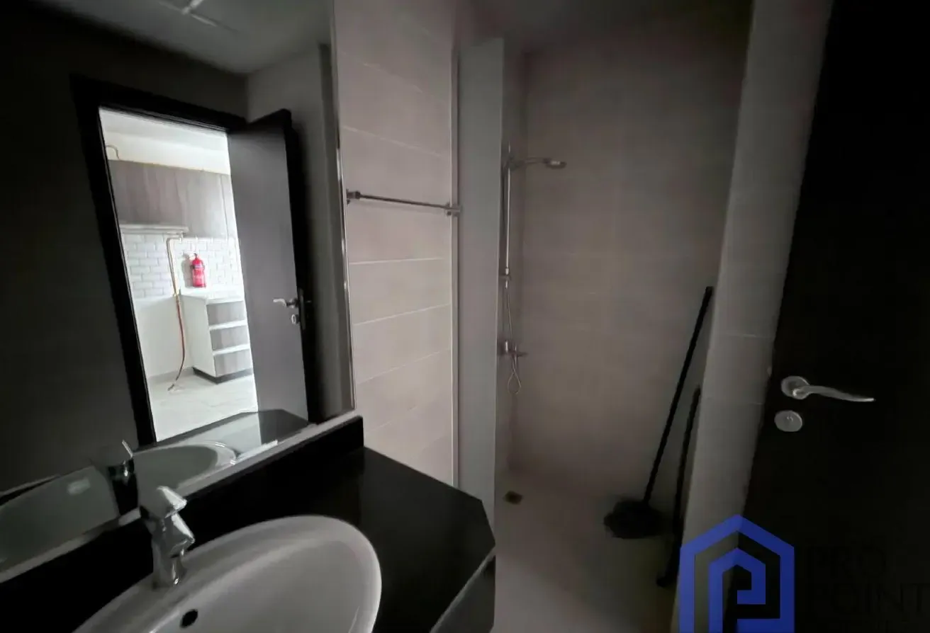 Studio | Vacant | Balcony | Furnished