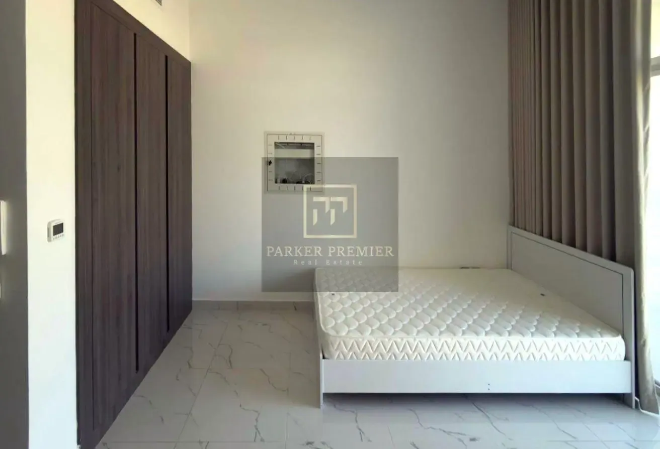 Smart Studio Layout | Fully-Furnished w/ Balcony
