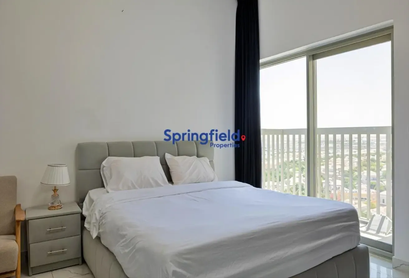 Studio | Community View | Balcony