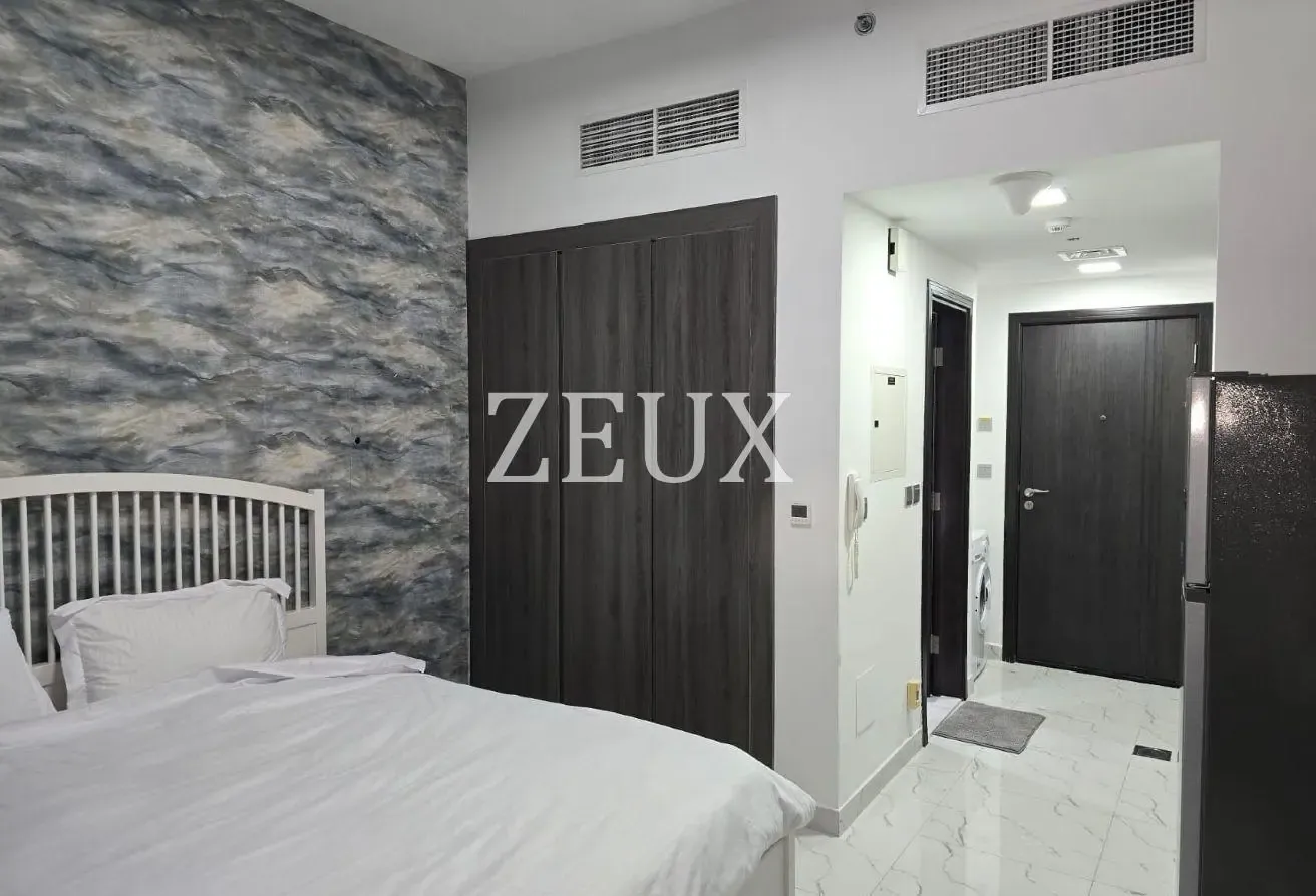 High Floor | Furnished Studio | DLRC