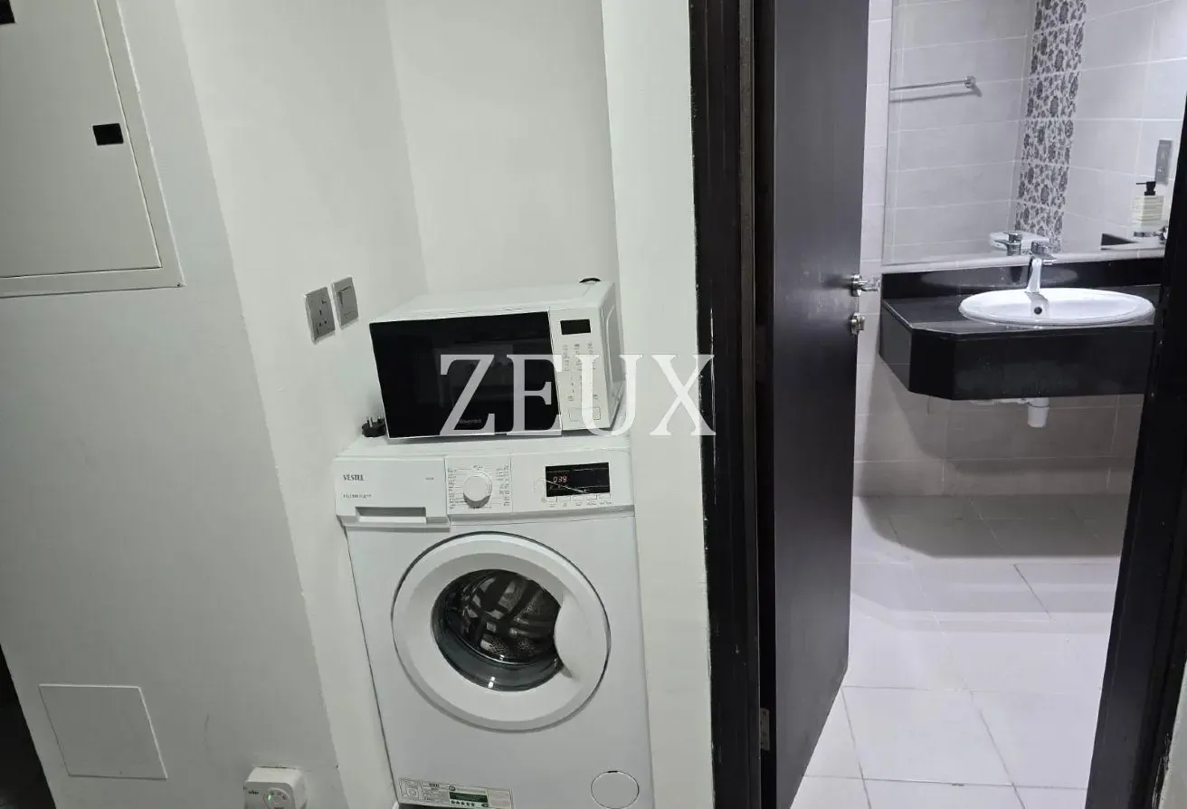 Furnished Studio | High ROI | Vacant | DLRC
