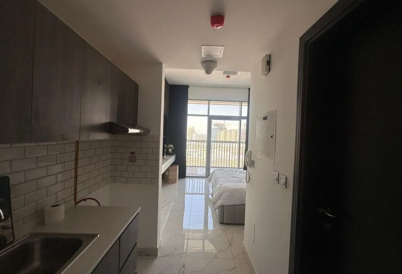 Furnished Studio | Prime Location | Vacant