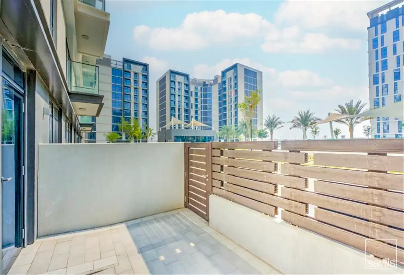 Metro+Bus | 1 Bedroom |  Expo Residences | Balcony