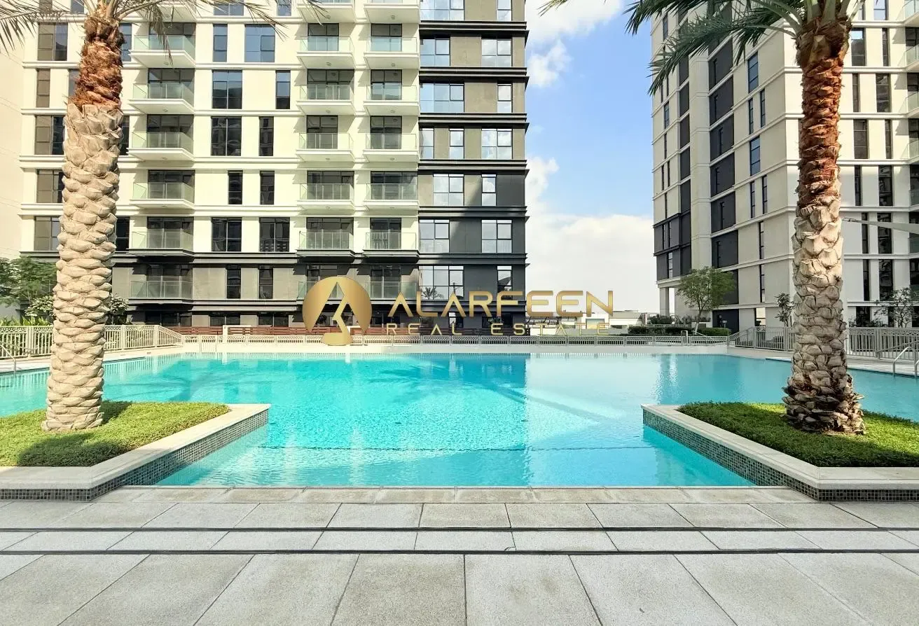 Modern 2BHK Flat | Near Metro | Park View