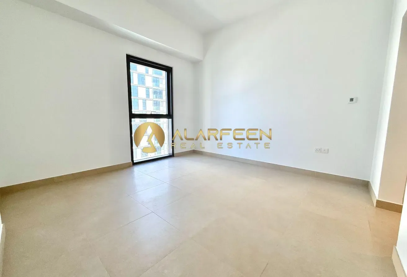 2BHK Flat | Pool View | Family Community |
