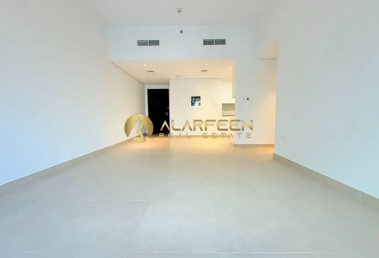 Spacious 2BHK | Pool View | Family Community