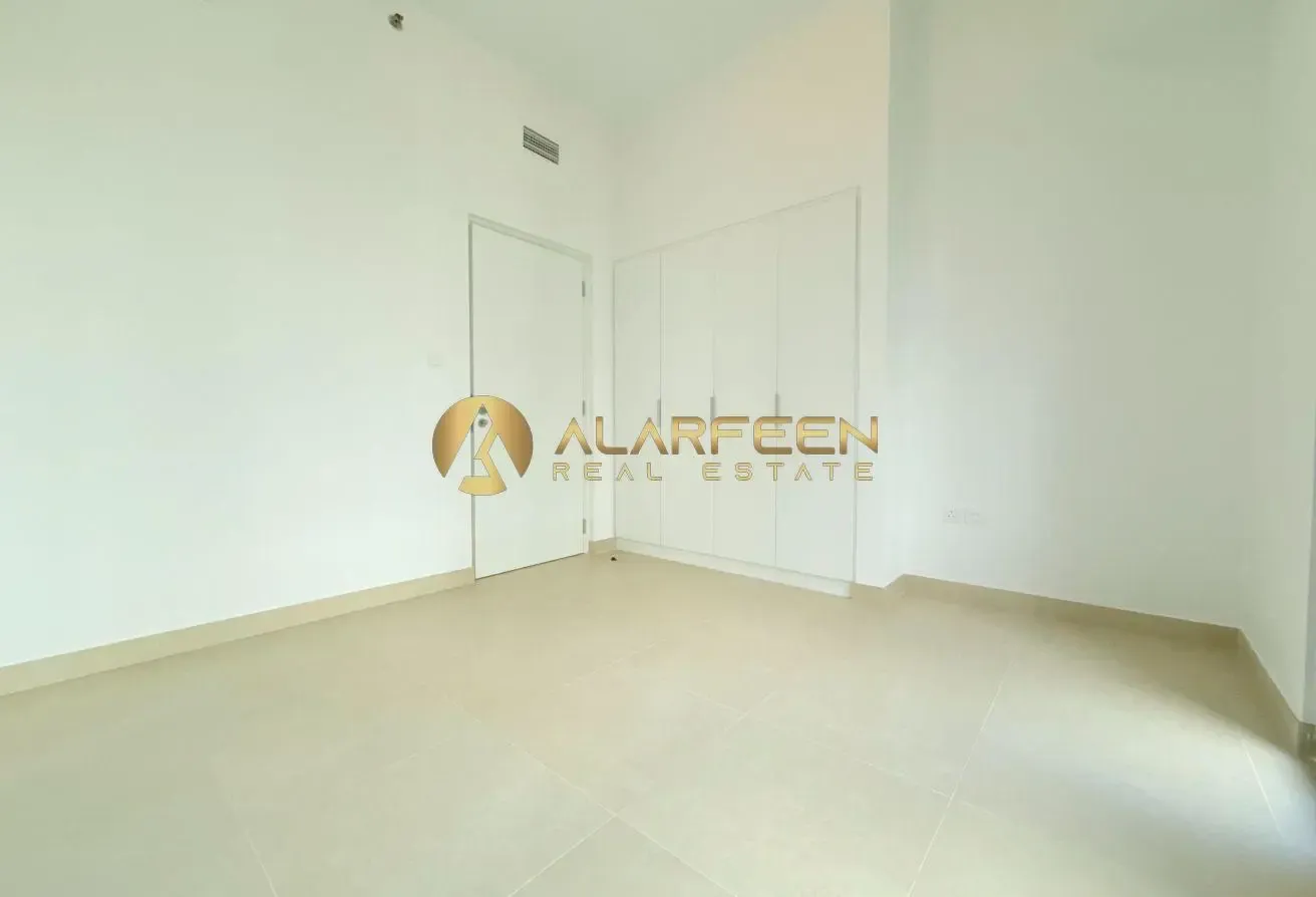Spacious 2BHK | Pool View | Family Community