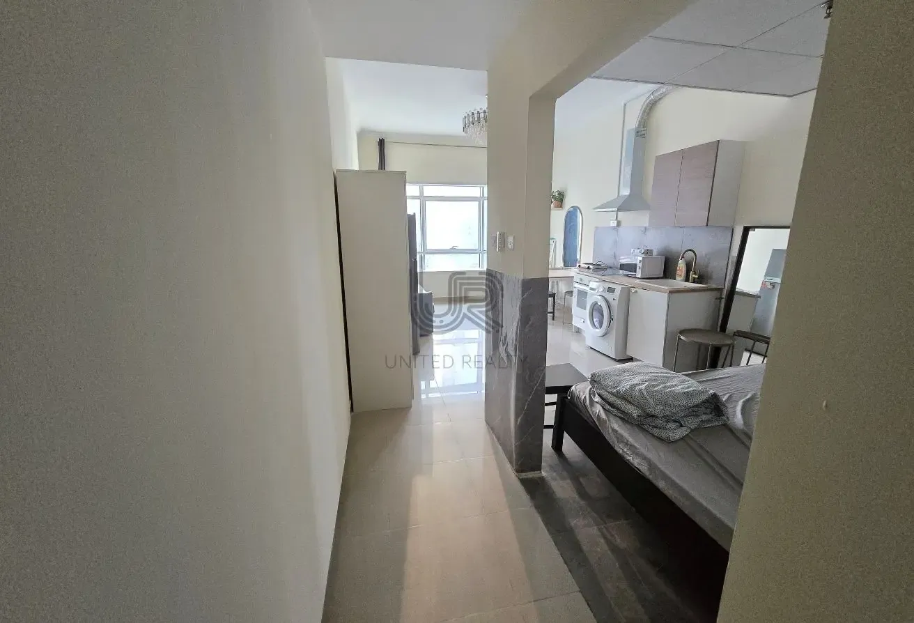 LAKE VIEW| NEAR METRO| FURNISHED| STUDIO|