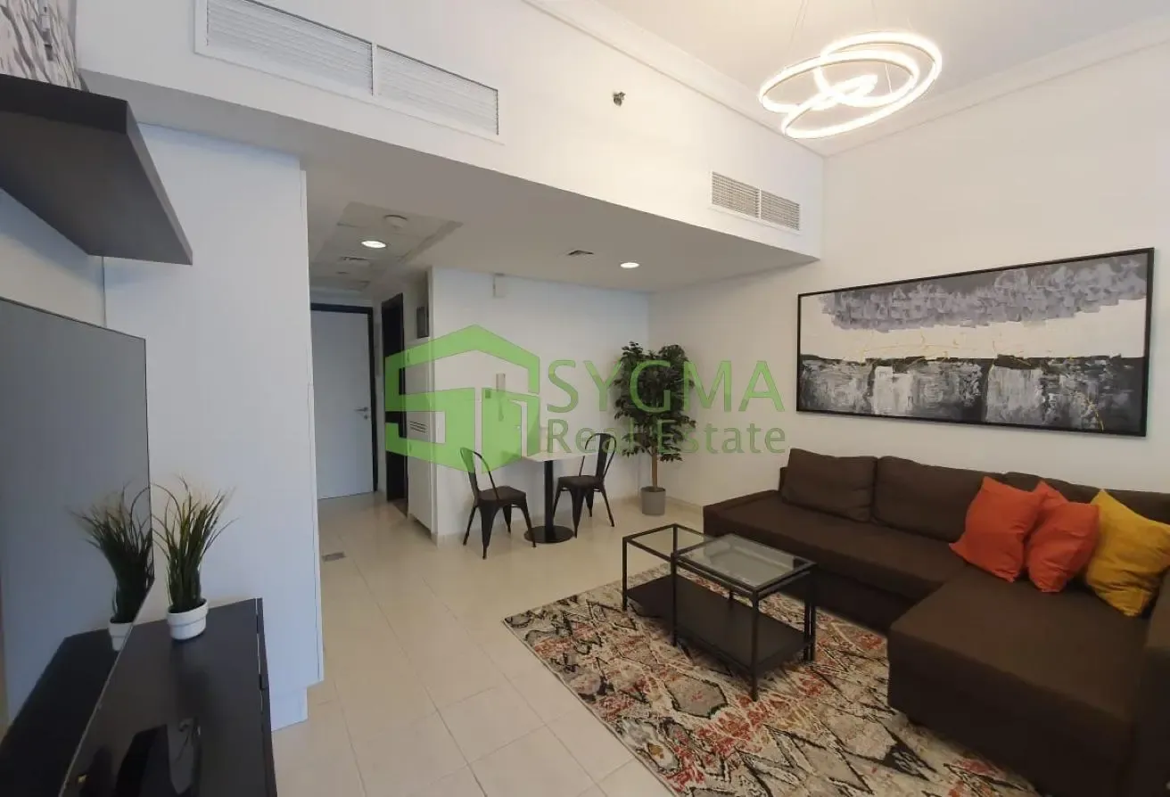 Upgraded | Fully Furnished | Big layout