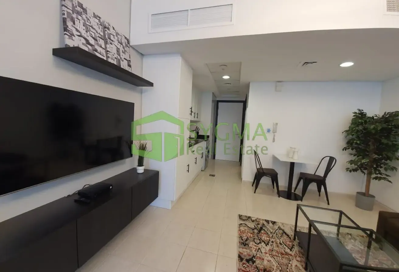 Upgraded | Fully Furnished | Big layout