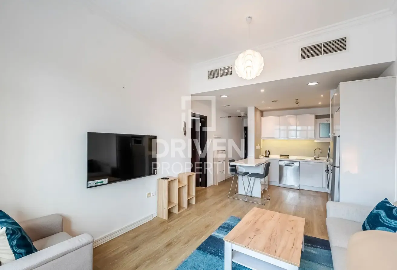 Furnished | Prime Location | Available 4 Cheques