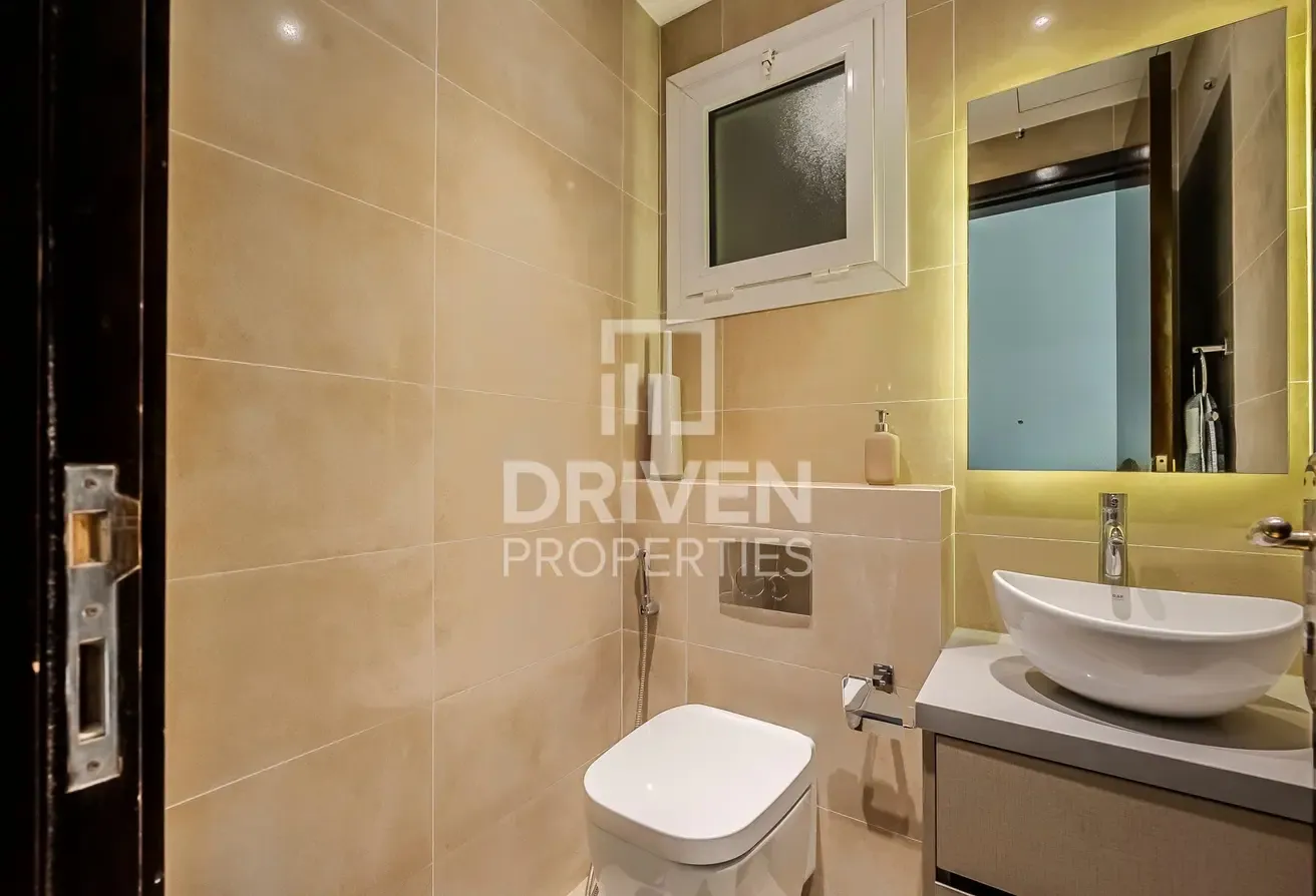 Furnished | Prime Location | Available 4 Cheques
