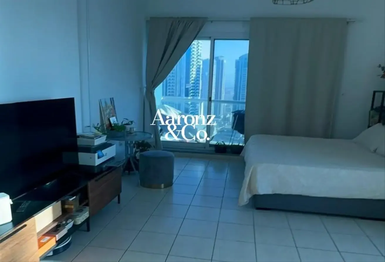Lake View | Fully Furnished | Close To Metro