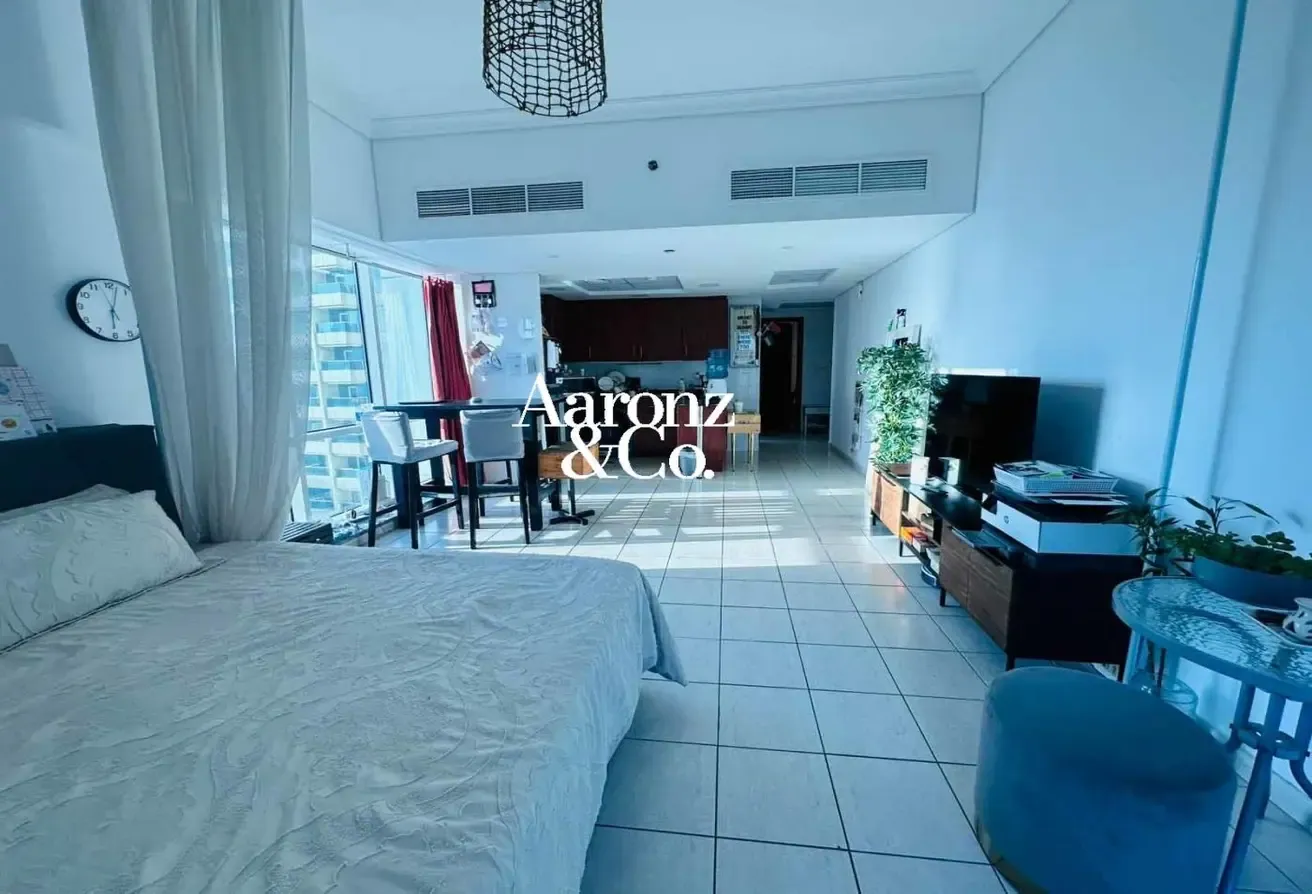 Lake View | Fully Furnished | Close To Metro
