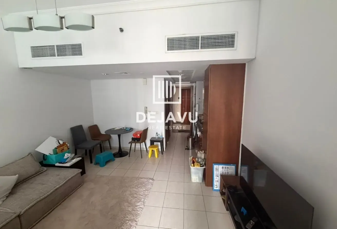 Fully Furnished l Lake View l Prime Location