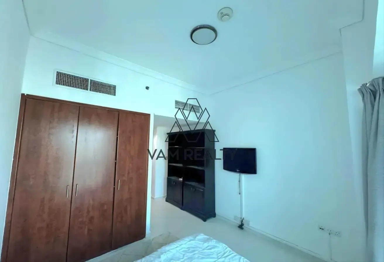 Lake View | Furnished | High Floor | Negotiable