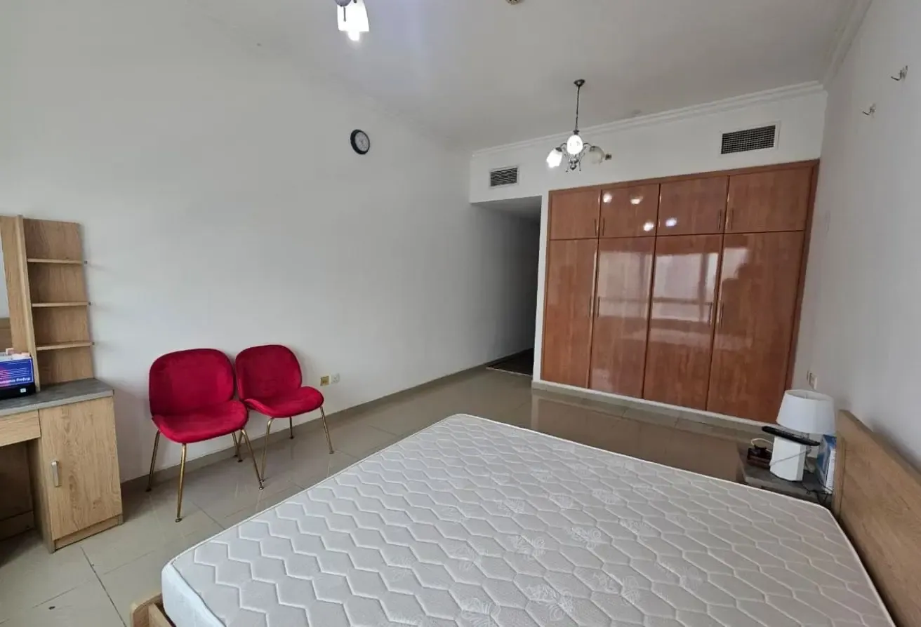 Fully Furnished Studio|Spacious Layout|For Rent