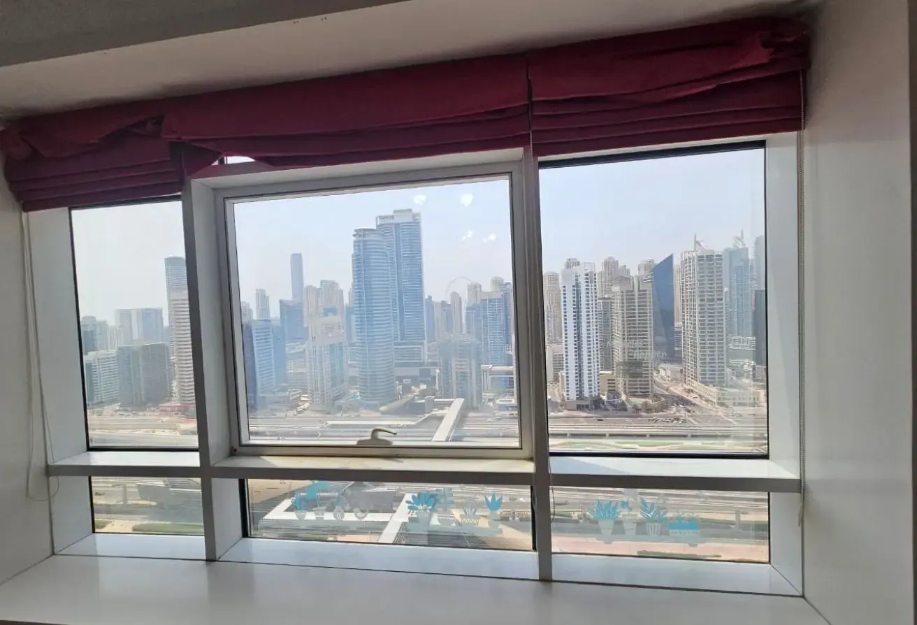 Fully Furnished Studio|Spacious Layout|For Rent