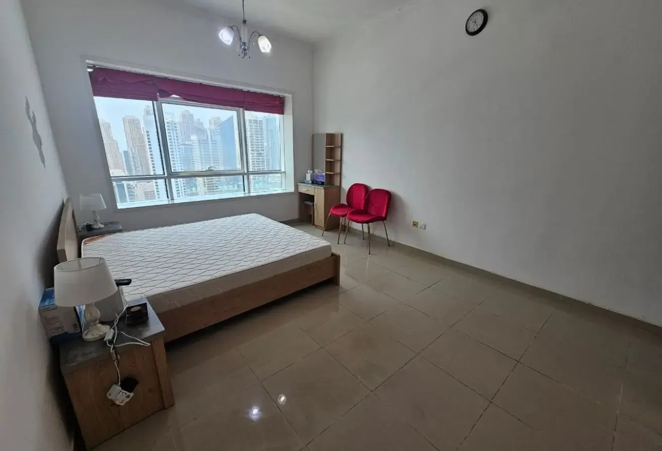 Fully Furnished Studio|Spacious Layout|For Rent