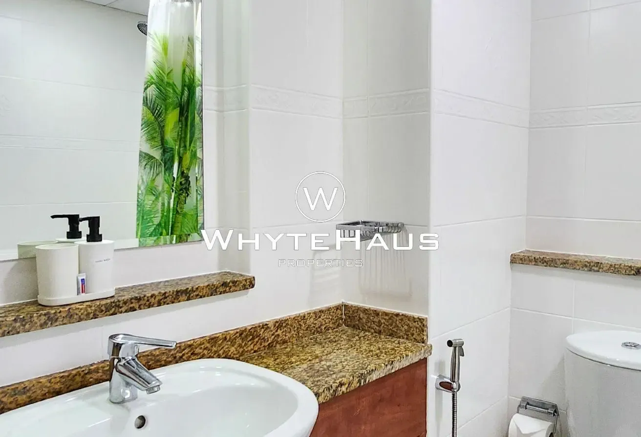 Near Train Station | Full Lake View  | High Floor