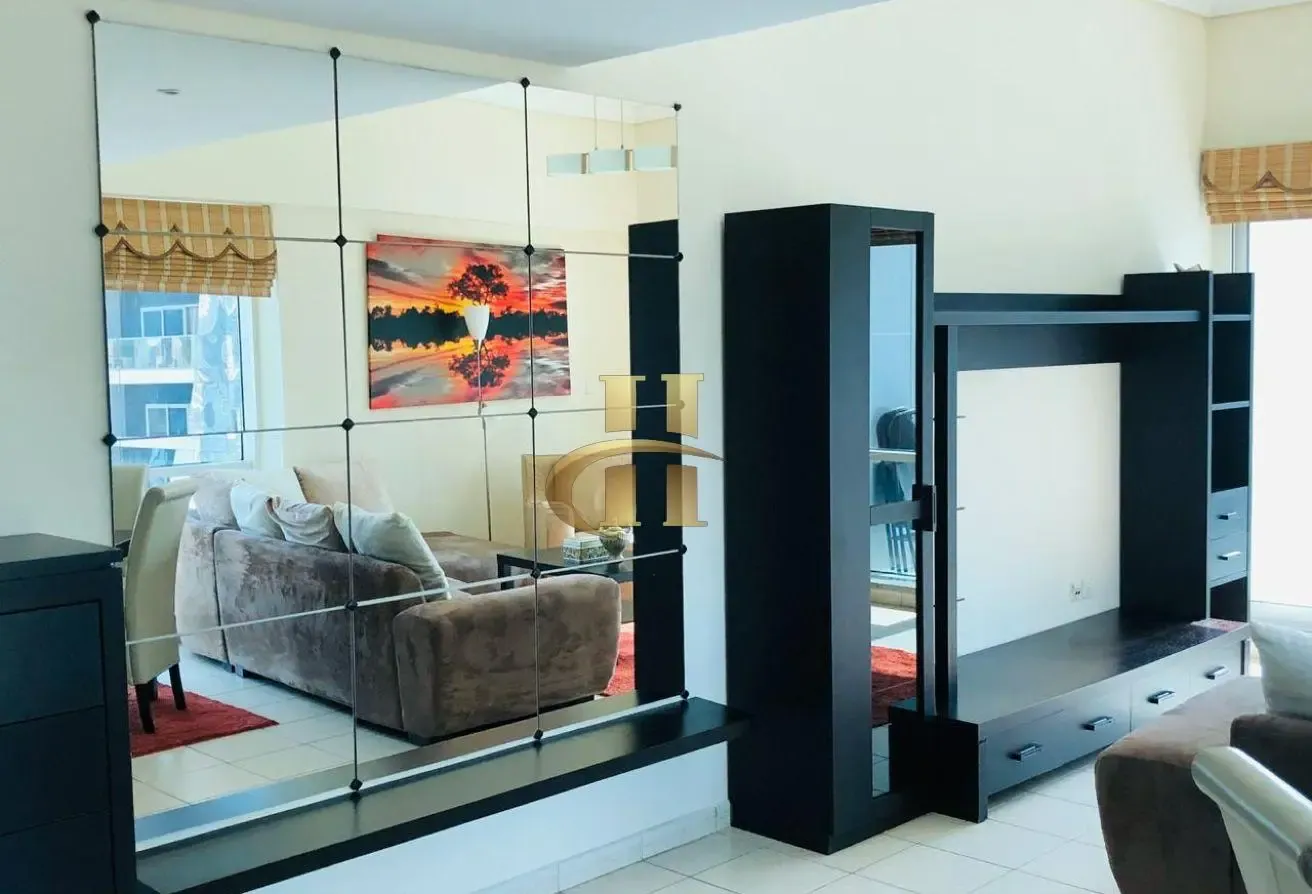 Hot Offer | Furnished | High floor | Vacant