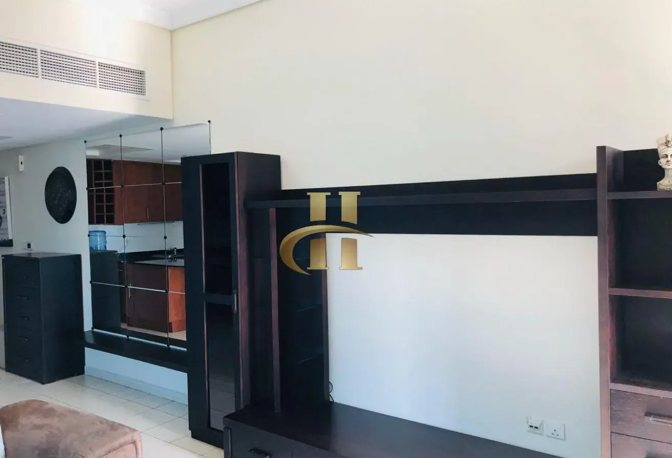 Hot Offer | Furnished | High floor | Vacant
