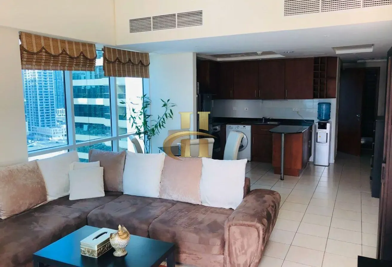 Hot Offer | Furnished | High floor | Vacant