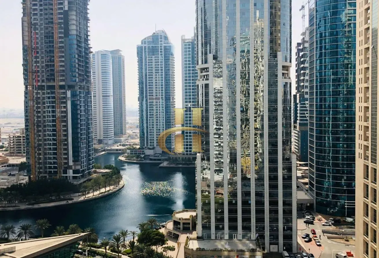 Hot Offer | Furnished | High floor | Vacant
