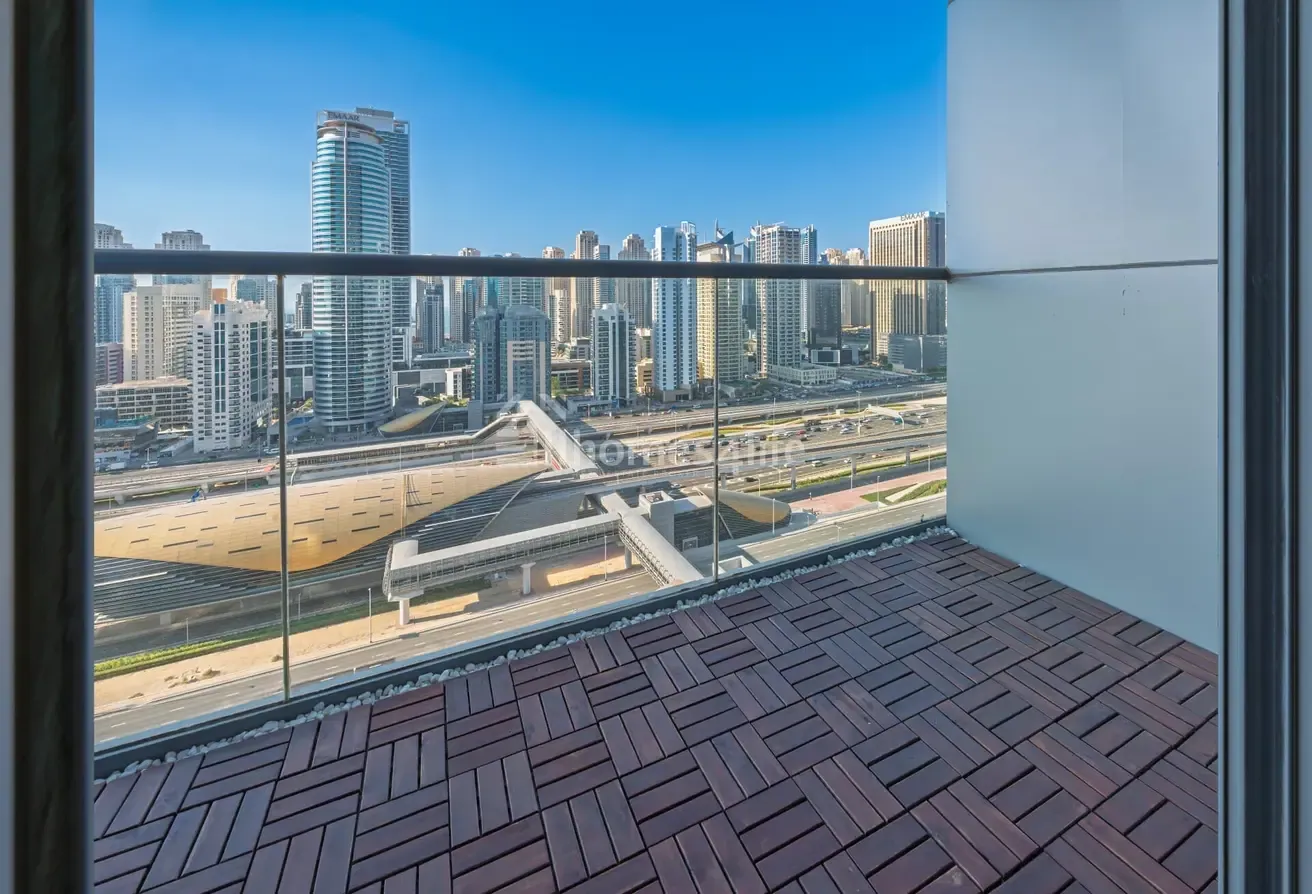 FULLY UPGRADED AND FURNISHED | VACANT