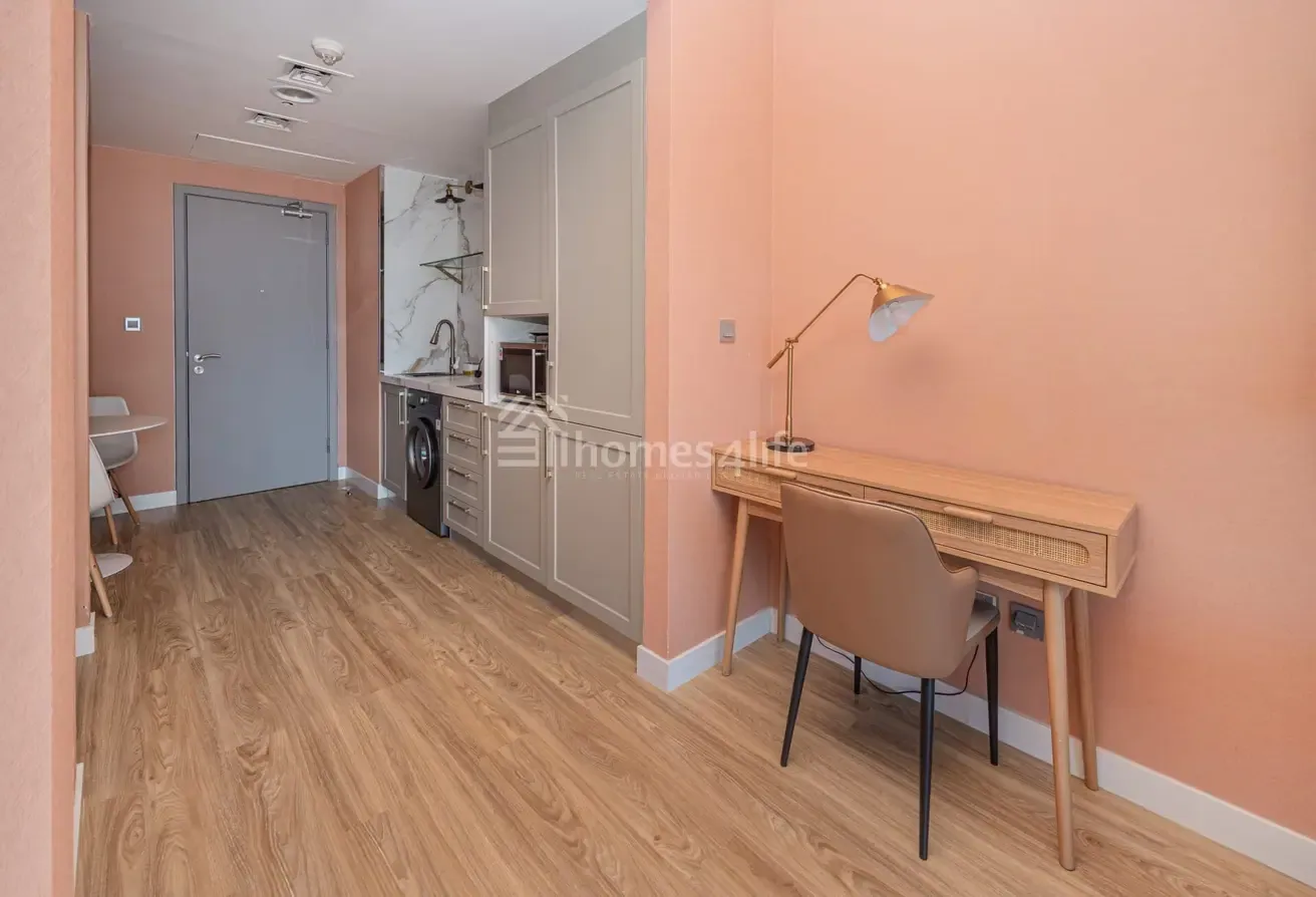 FULLY UPGRADED AND FURNISHED | VACANT