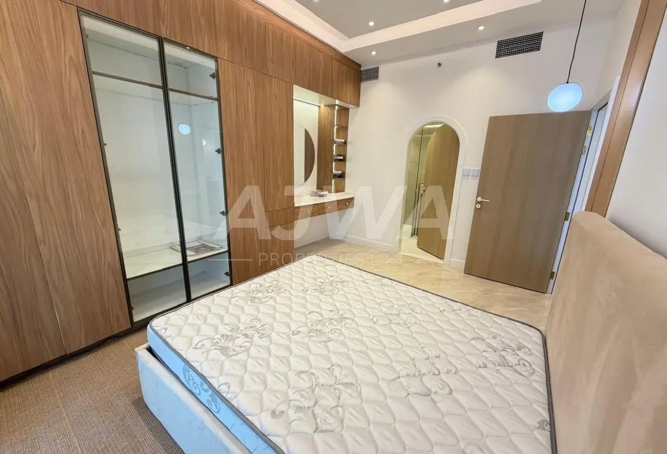 Fully Upgraded 1 bedroom | Near DMCC Metro Station
