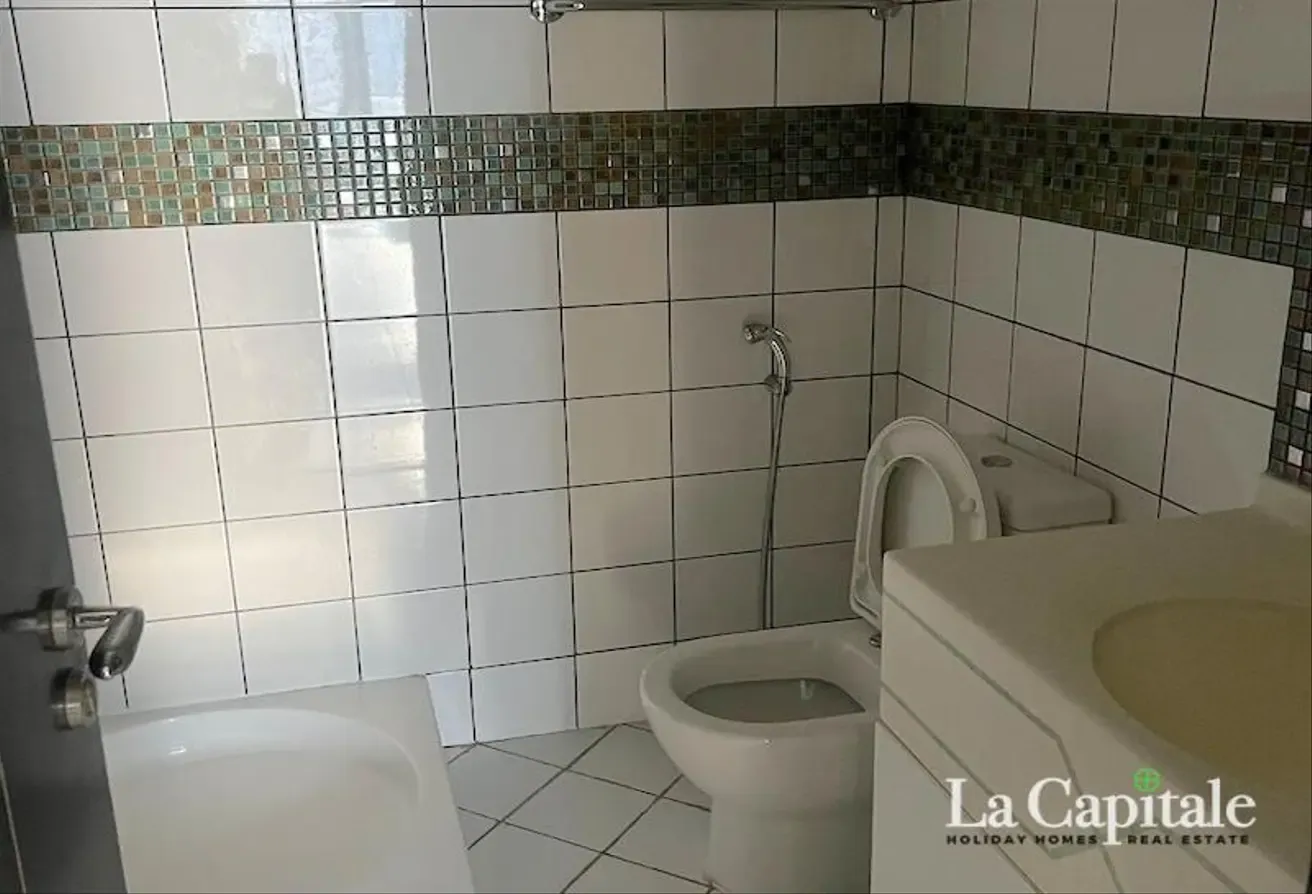 NEAR METRO | FULLY FURNISHED | READY TO MOVE