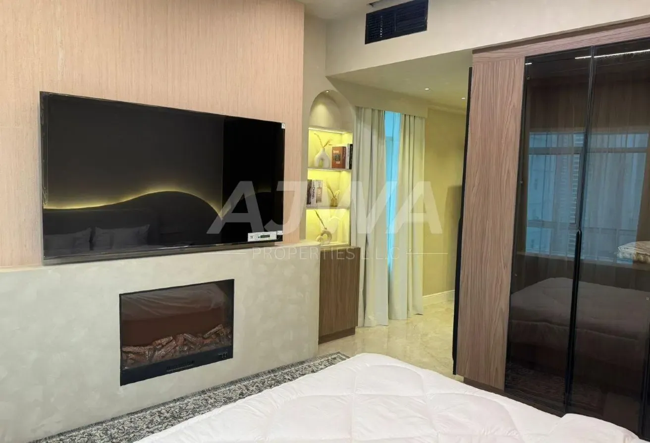Upgraded and furnished 1 Bed near Metro Station