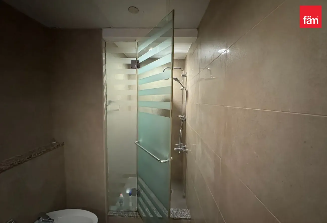 High Floor | SZR & Lake View | Next To Metro