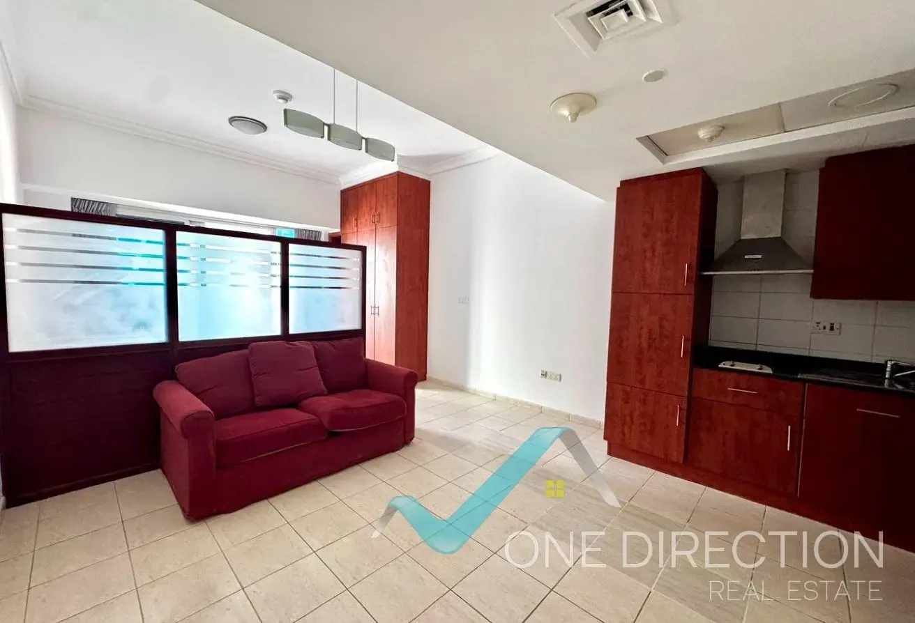 Furnished | Spacious Layout | Bright Unit