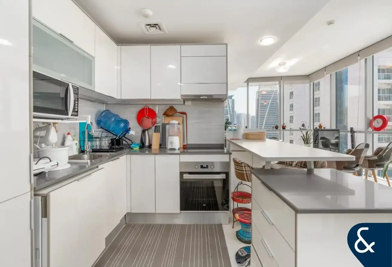 Furnished | Renovated | Near Metro | 1 Bed