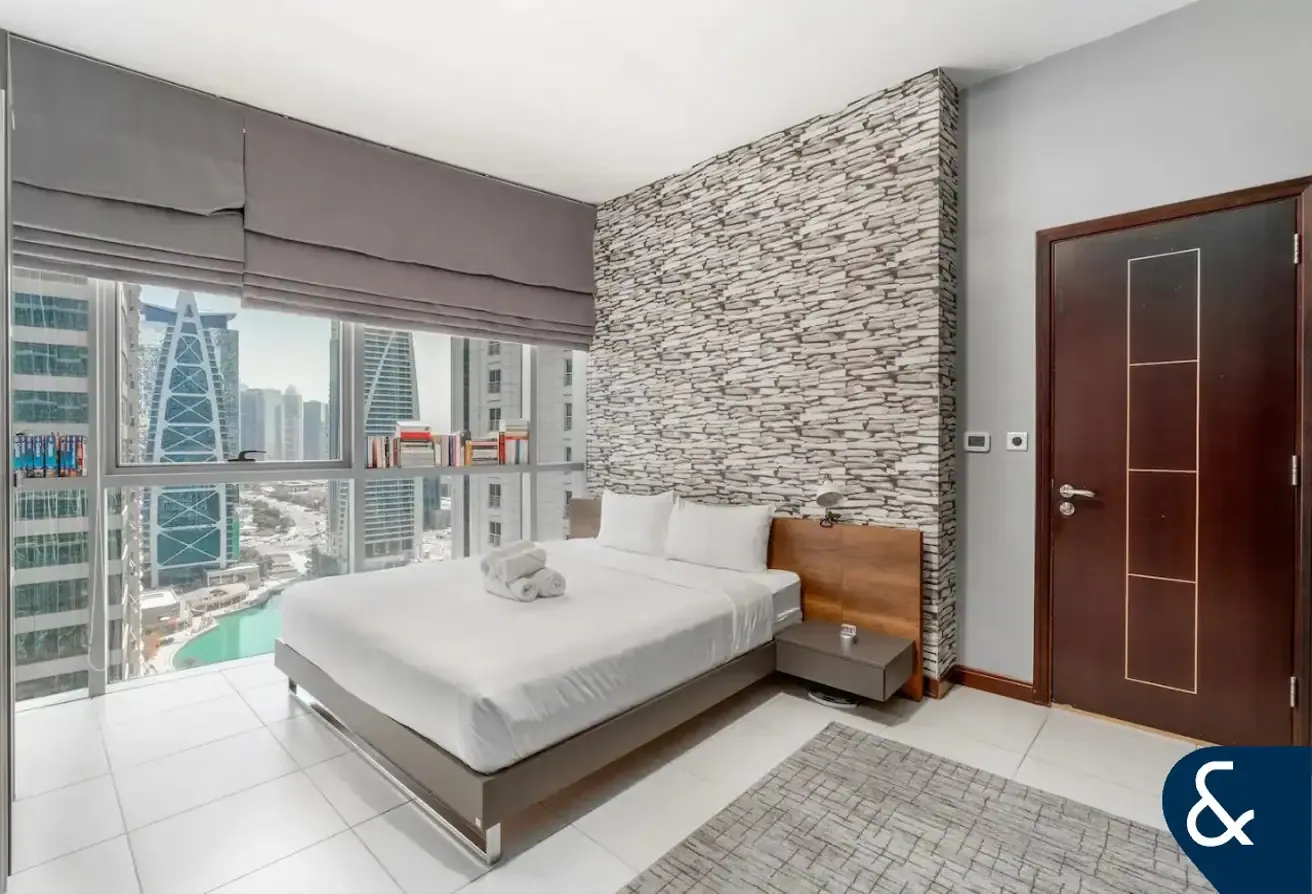 Furnished | Renovated | Near Metro | 1 Bed